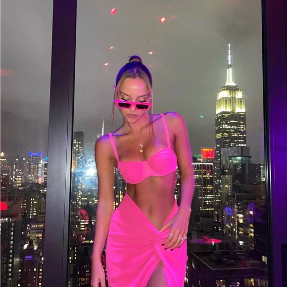 BANANHOT AGAM SKIRT PINK - Picture 2 of 6